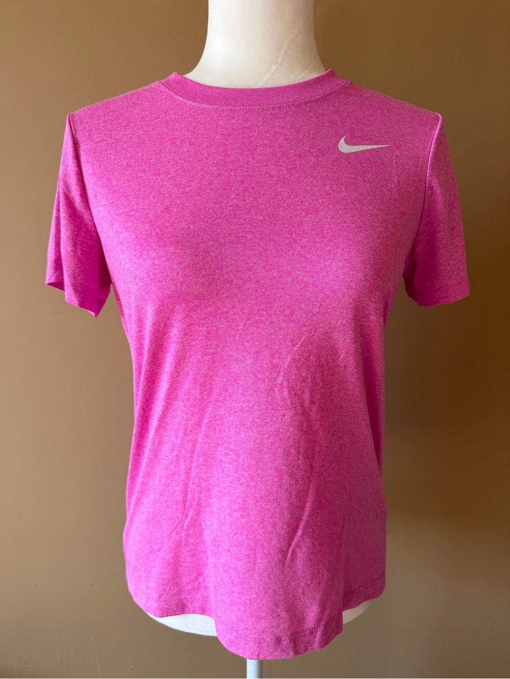 Nike Dri-FIT Legend Short Sleeve Training T-Shirt Pink